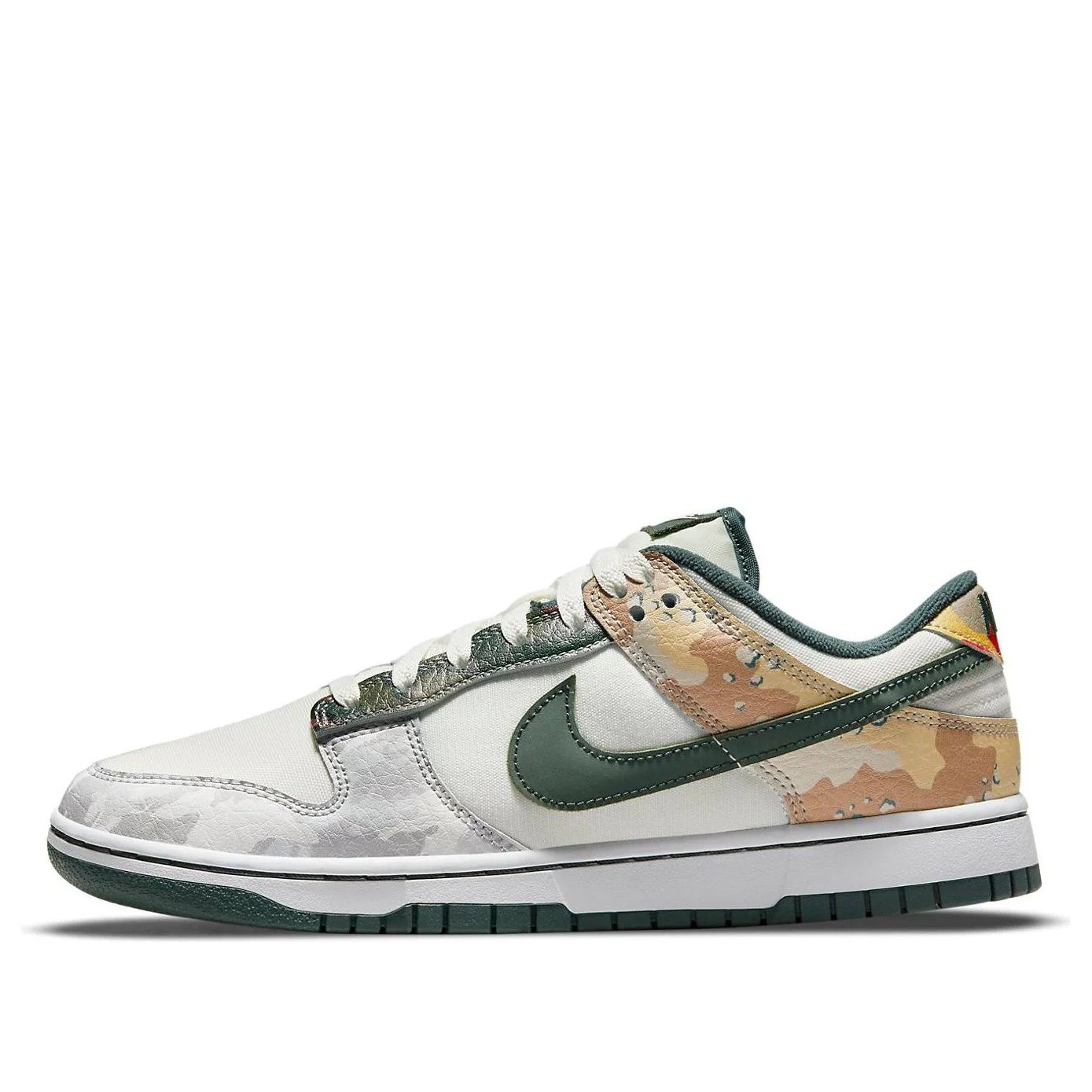 Nike Dunk Low SE ‘Sail Multi-Camo’ DH0957-100