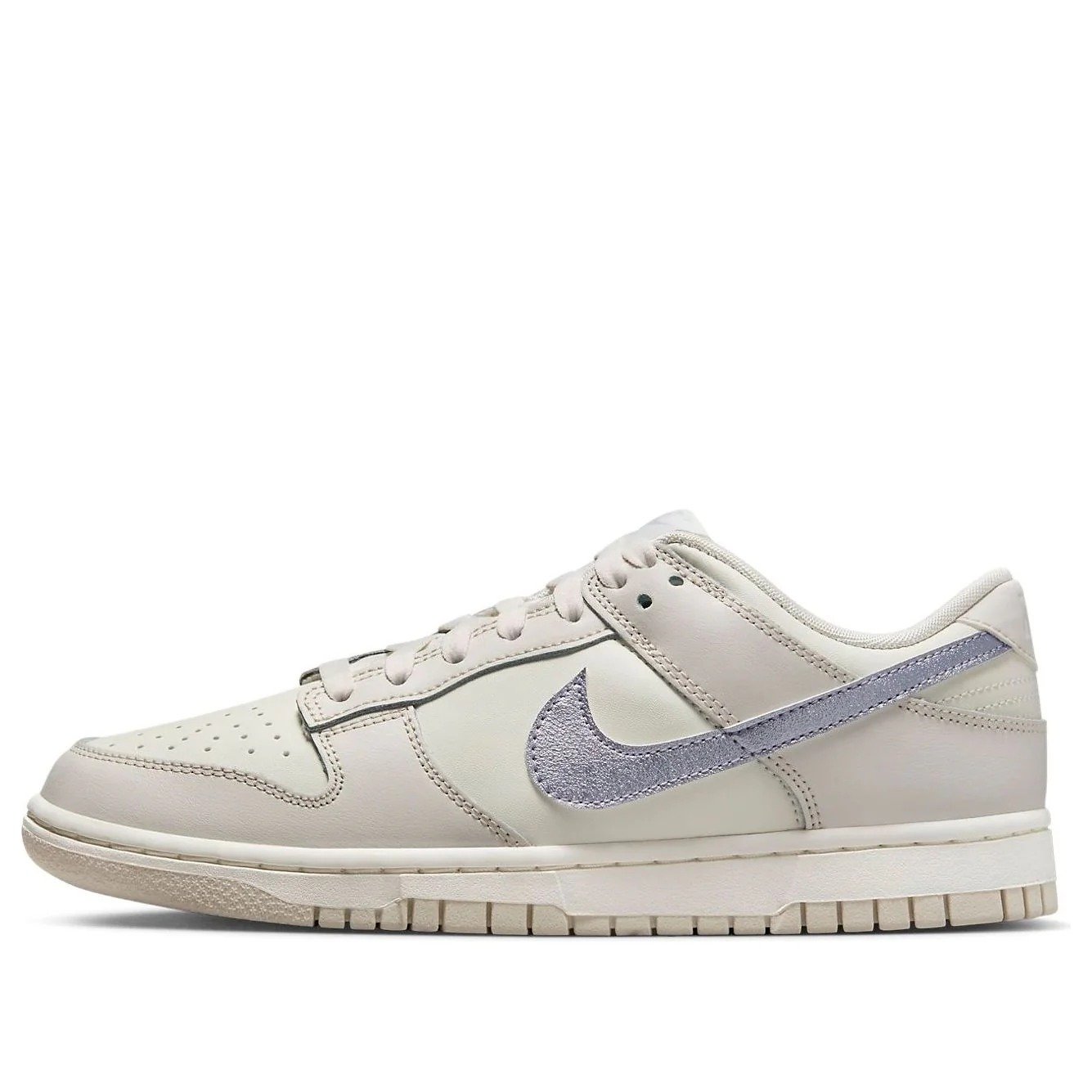 (WMNS) Nike Dunk Low ‘Sail & Oxygen Purple’ DX5930-100