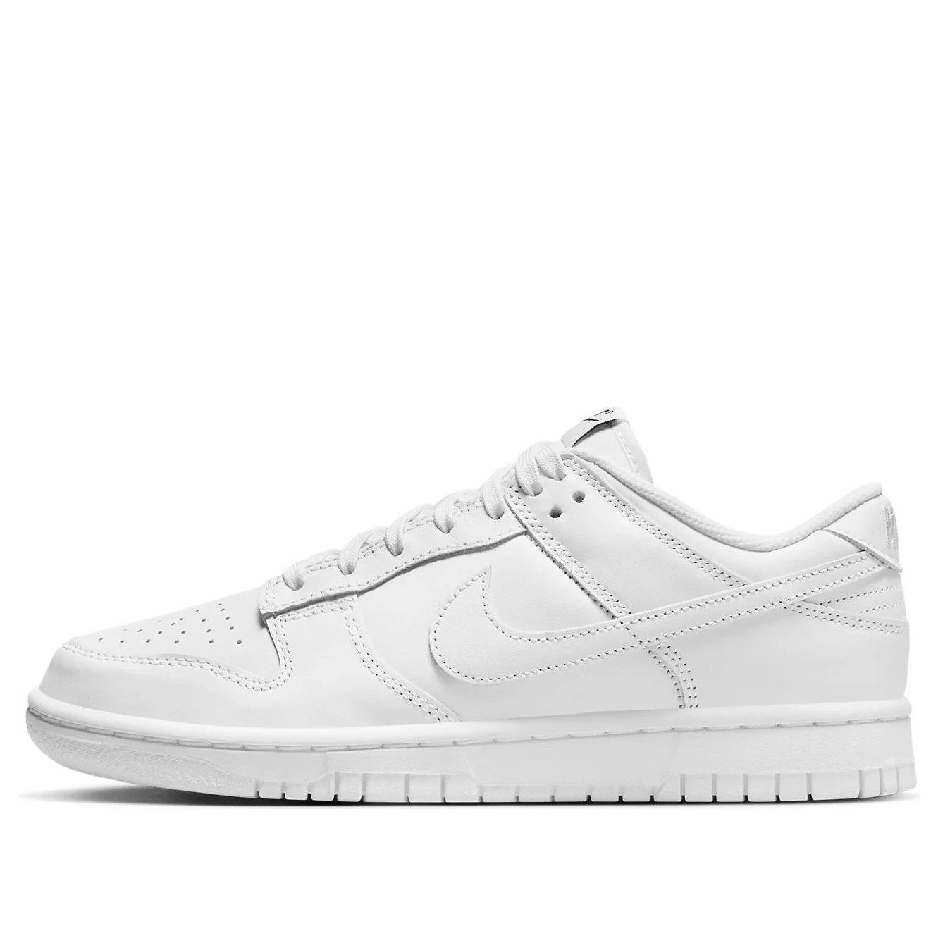 (WMNS) Nike Dunk Low ‘Triple White’ DD1503-109