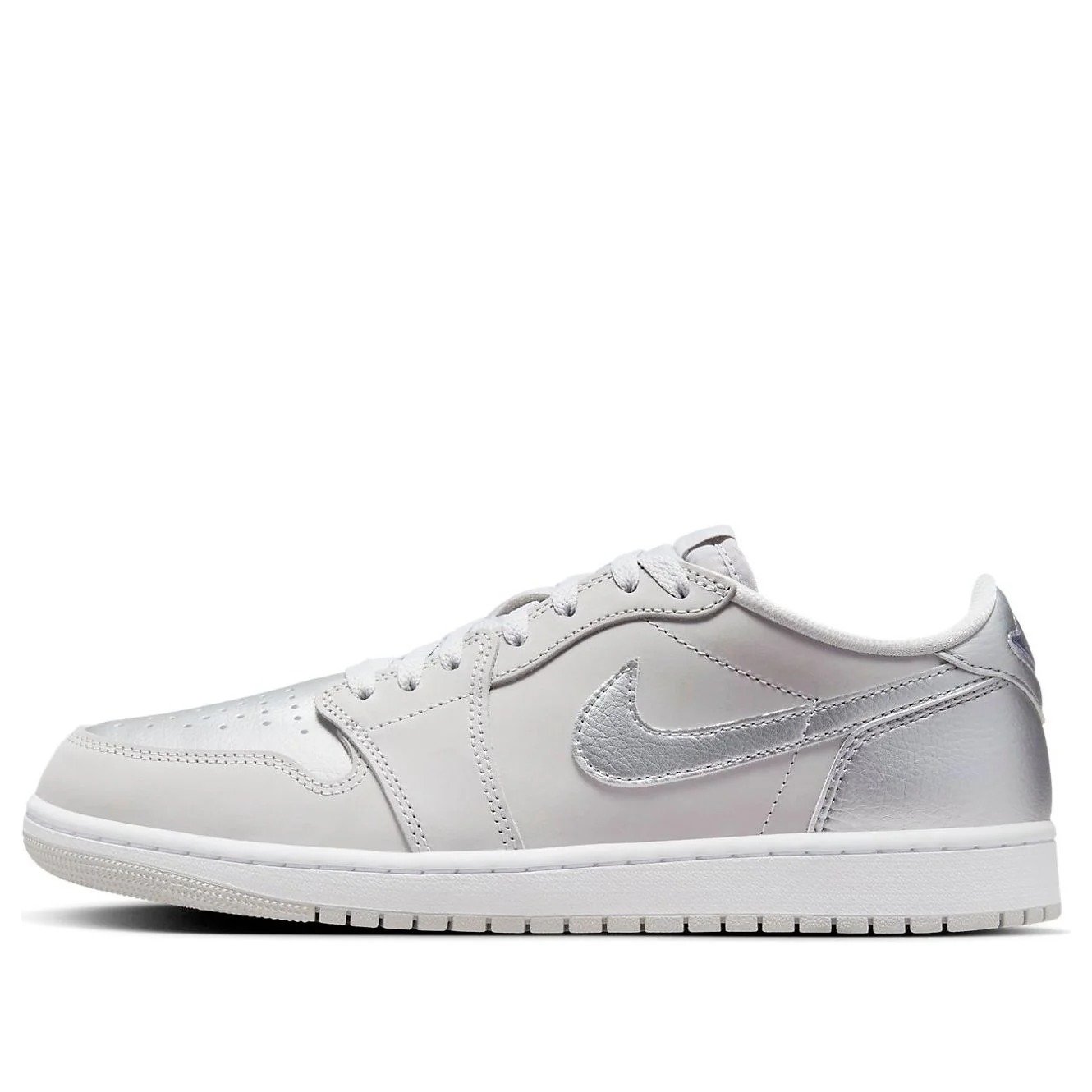 Air Jordan 1 Retro Low OG ‘Metallic Silver’ CZ0790-002