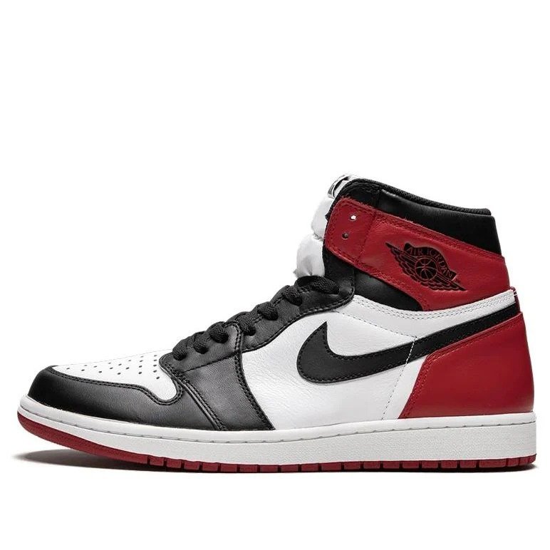 Air Jordan 1 Retro High OG ‘Black Toe’ 2016 555088-125