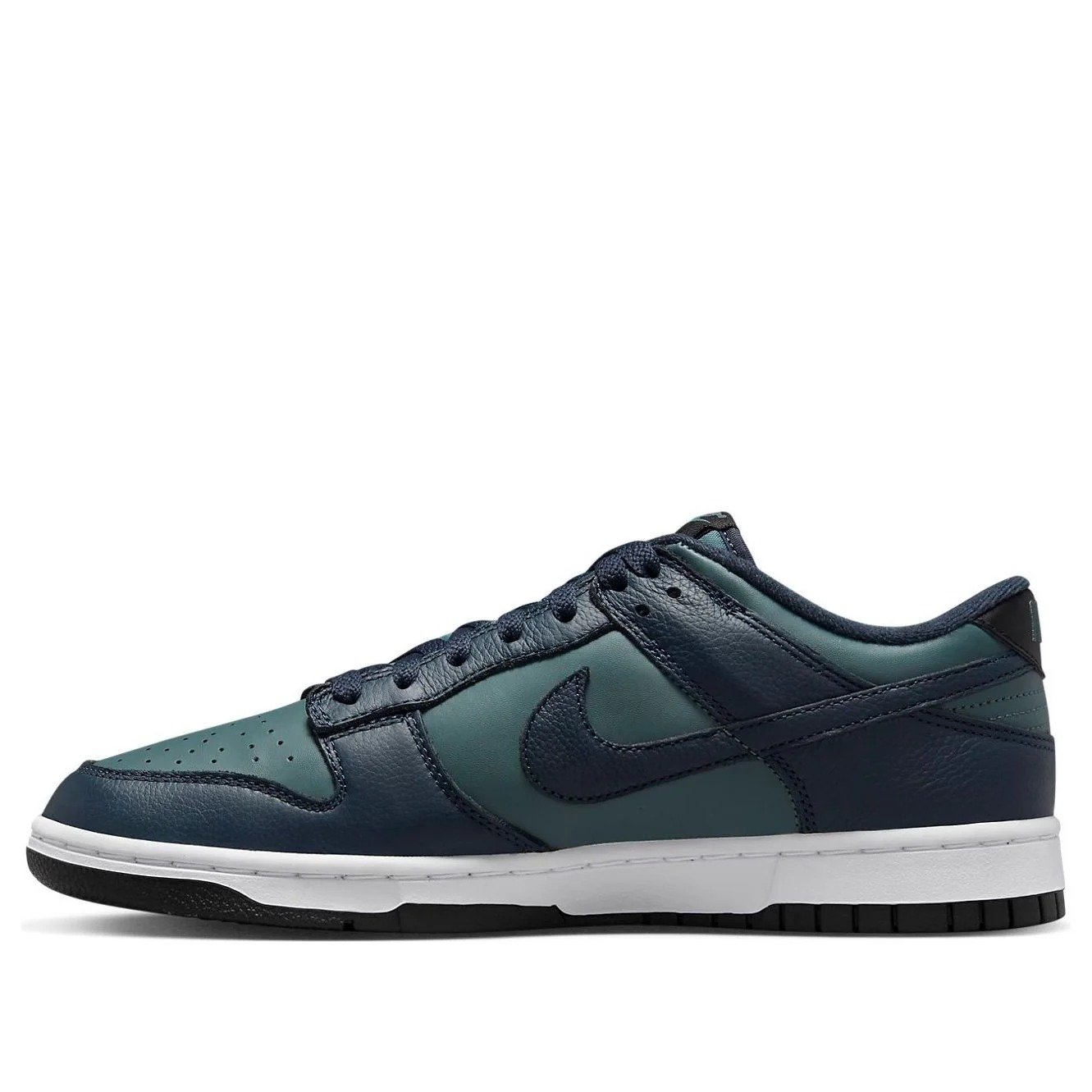 Nike Dunk Low Premium ‘Armory Navy’ DR9705-300