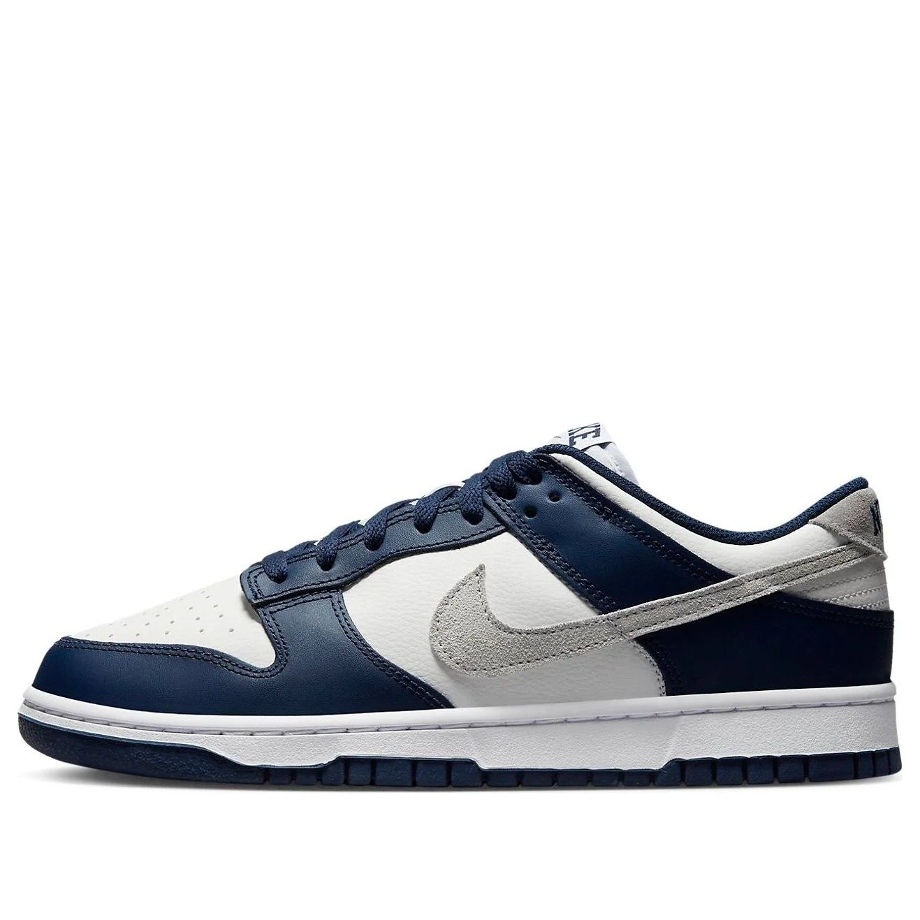 Nike Dunk Low ‘Midnight Navy Smoke Grey’ FD9749-400