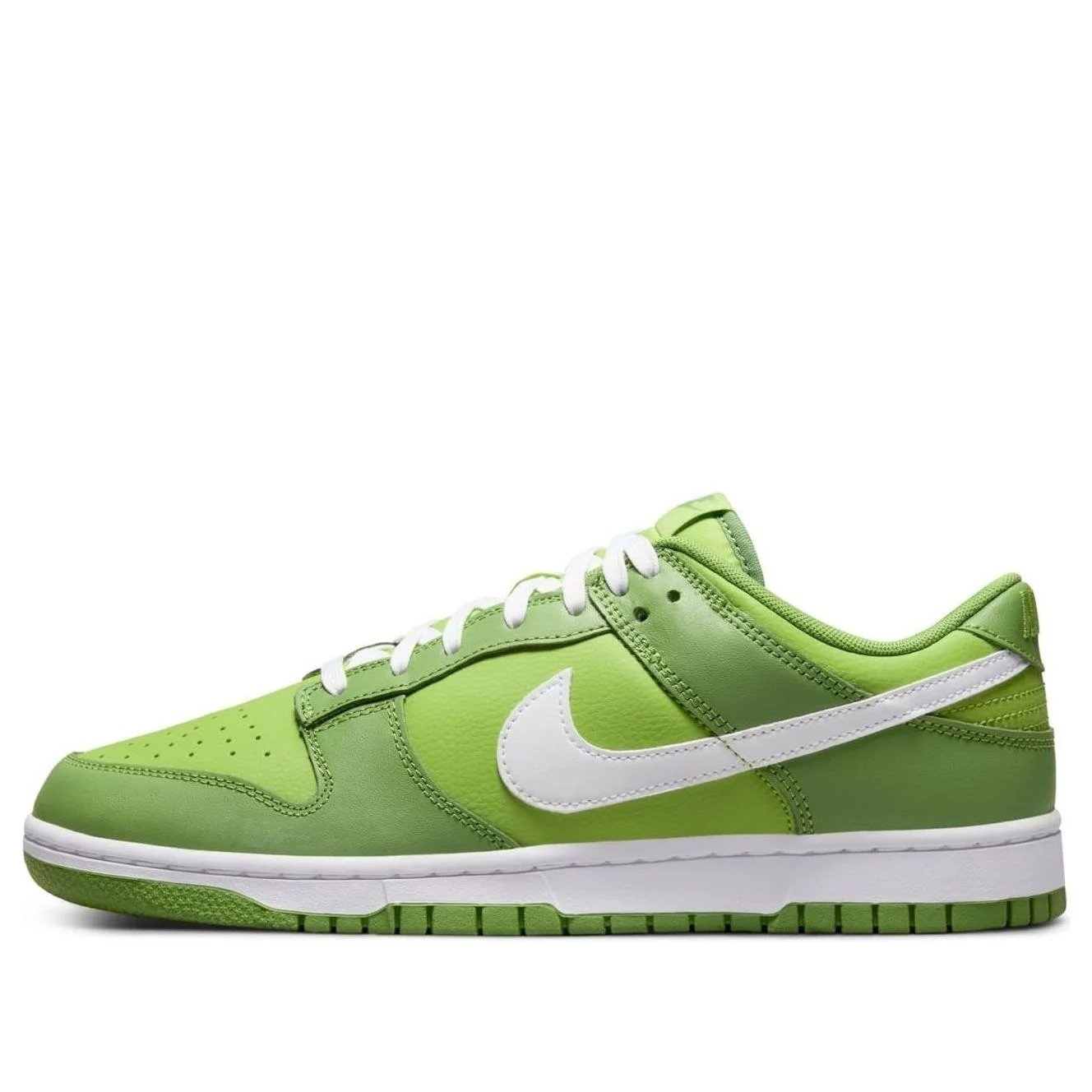 Nike Dunk Low ‘Chlorophyll’ DJ6188-300