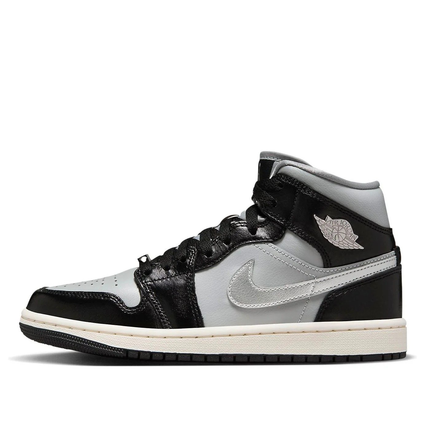 Air Jordan 1 Mid SE ‘Black Chrome’ FB9892-002
