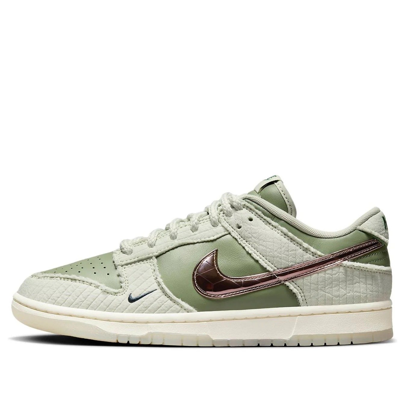 Nike x Kyler Murray Dunk Low ‘Be 1 of One’ FQ0269-001